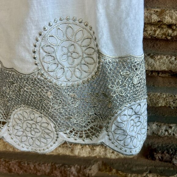 Purple Clover White Silver Embroidered Peasant Top - Picture 7 of 9